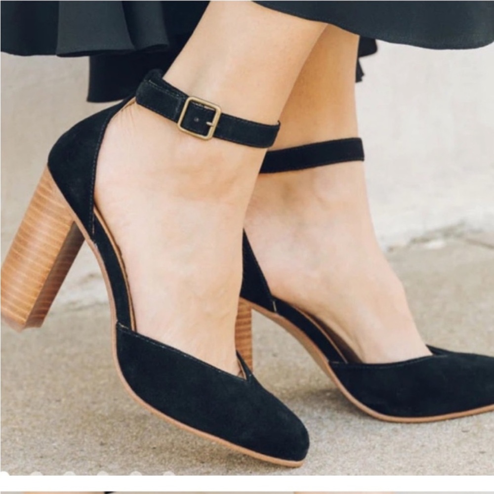 Soludos Collette Heels in Black Suede Size 8